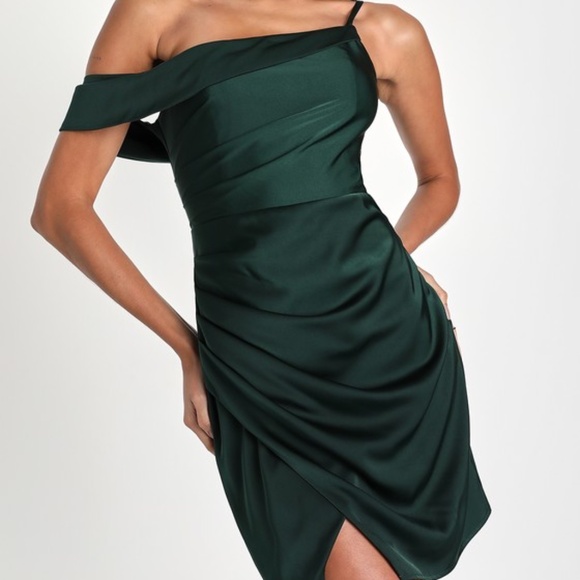 Lulus Magnificent Magic Emerald Green Satin Asymmetrical Mini Dress - Size XS - Picture 1 of 1